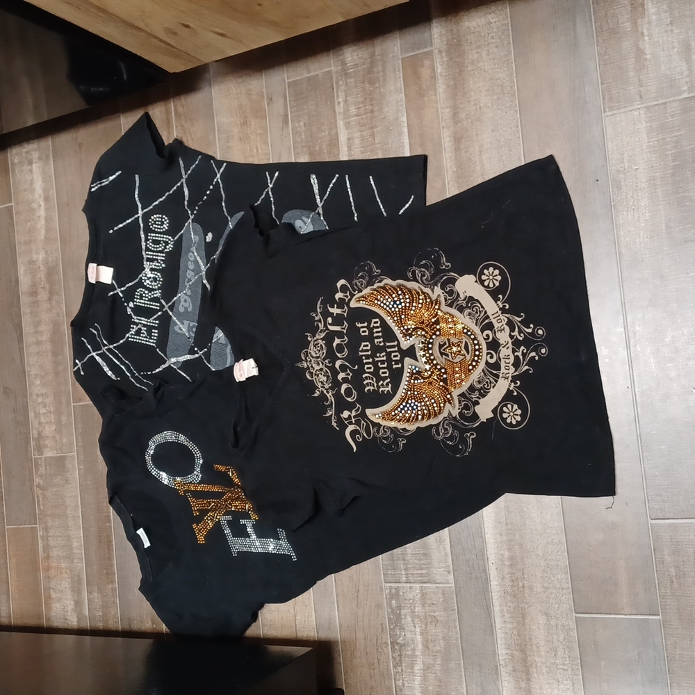 Womens R Rouge U.S.A size lg T bundle